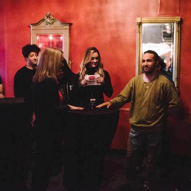 Some days, life is ordinary.  Some days you find yourself at a private Fall Out Boy concert playing a trivia game against @petewentz, hosted by @mollymesnick. Thanks @iheartradio and @Verizon. #iheartfalloutboy #petewentz #jtrohman